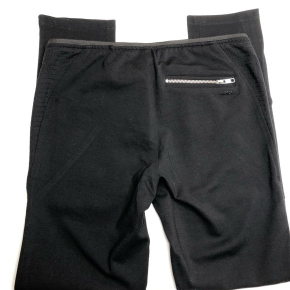 Elizabeth and James Black Stretch Pants - Picture 2 of 8